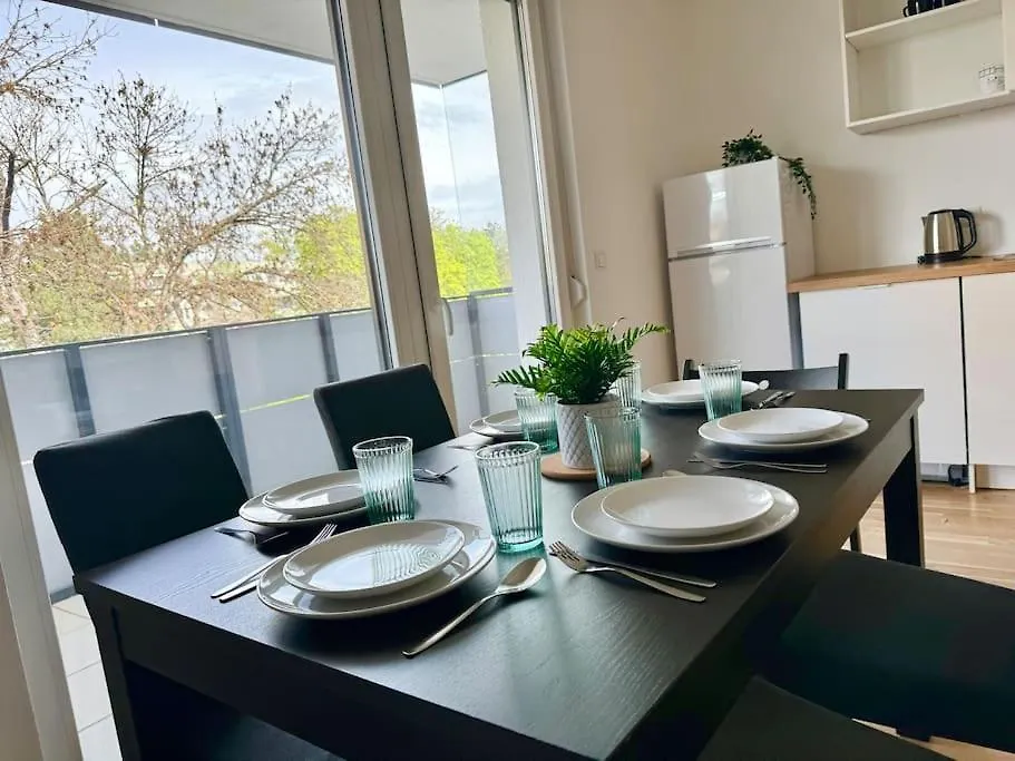 Modern Danube Apartment With Balcony & Free Parking Vienna Austria