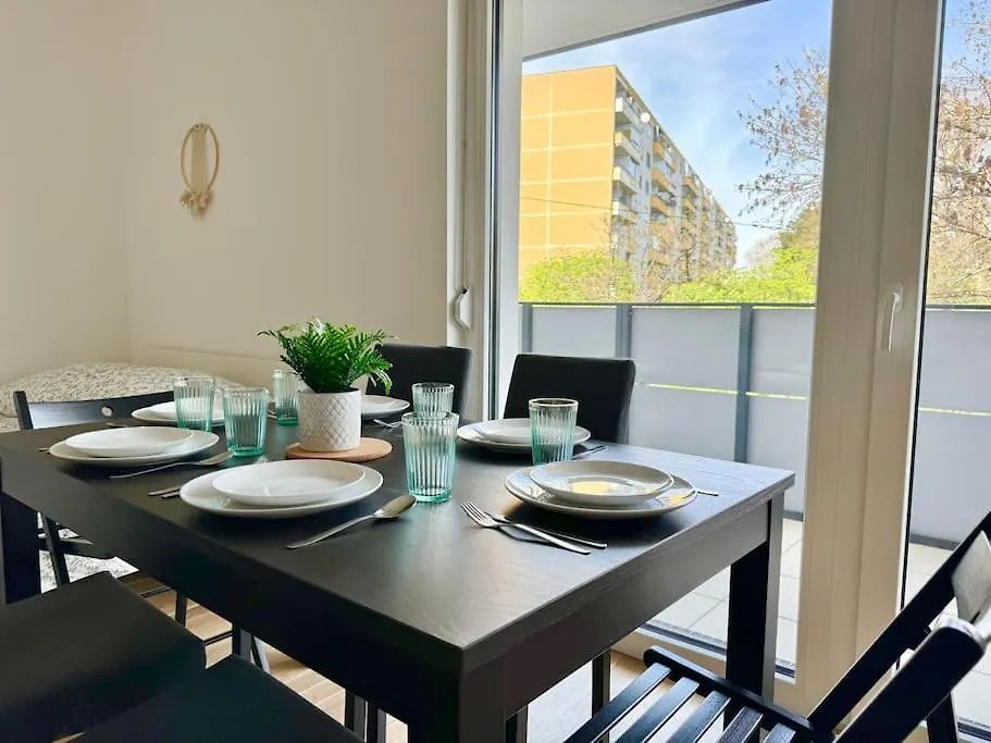 Modern Danube Apartment With Balcony & Free Parking Vienna Austria